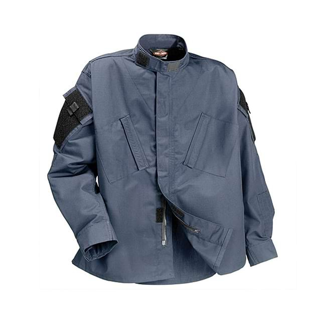 Venta al por mayor, logotipo personalizado OEM, uniforme de trabajo de alta calidad, chaqueta impermeable táctica cortavientos Softshell para hombres al aire libre